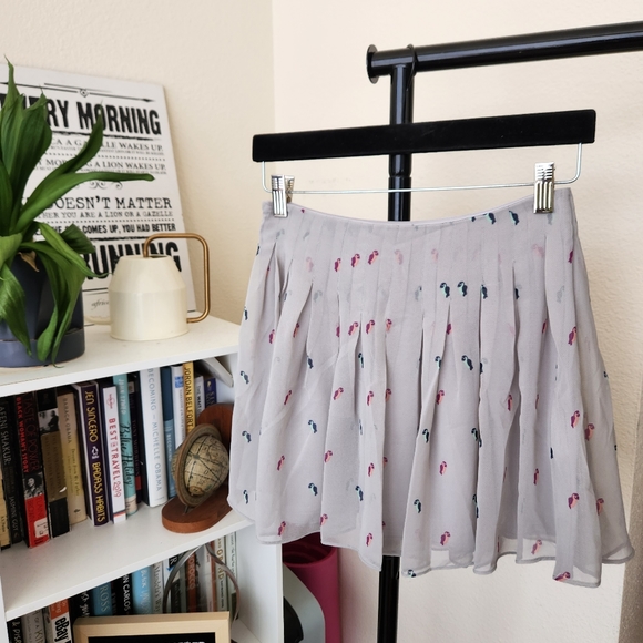 BCBGeneration Moonstone Chiffon Pleated Bird Print Skirt - Picture 4 of 4